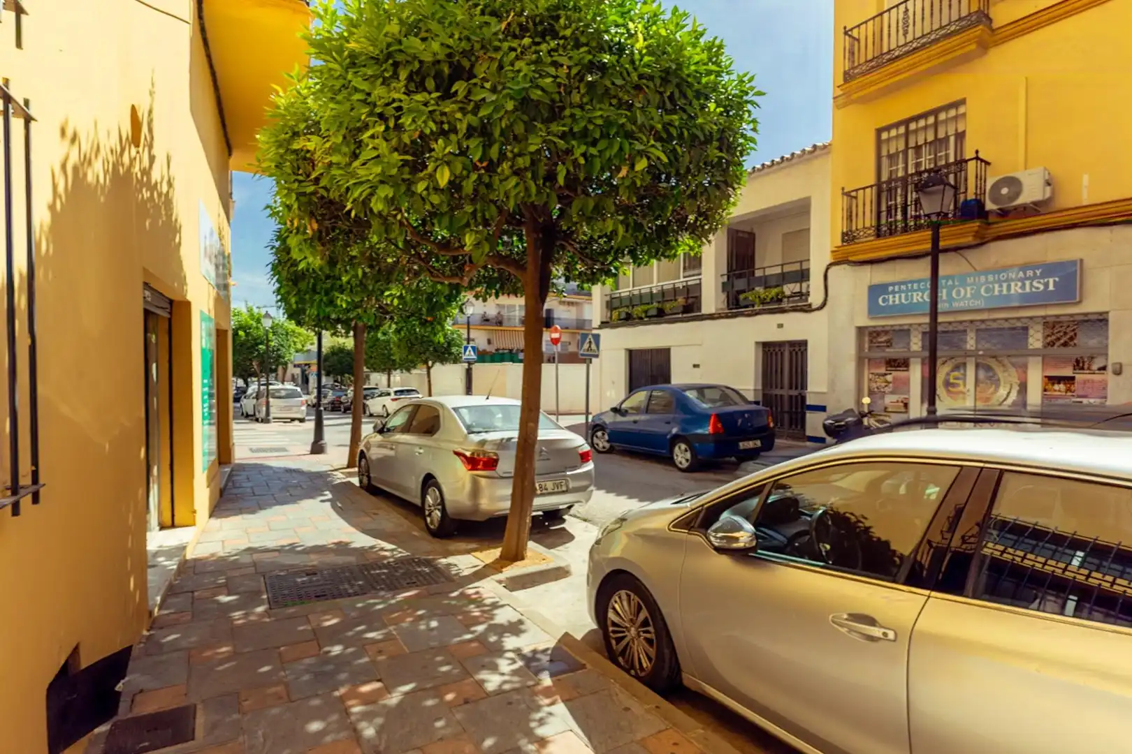 Vista exterior de Local en venta en Fuengirola