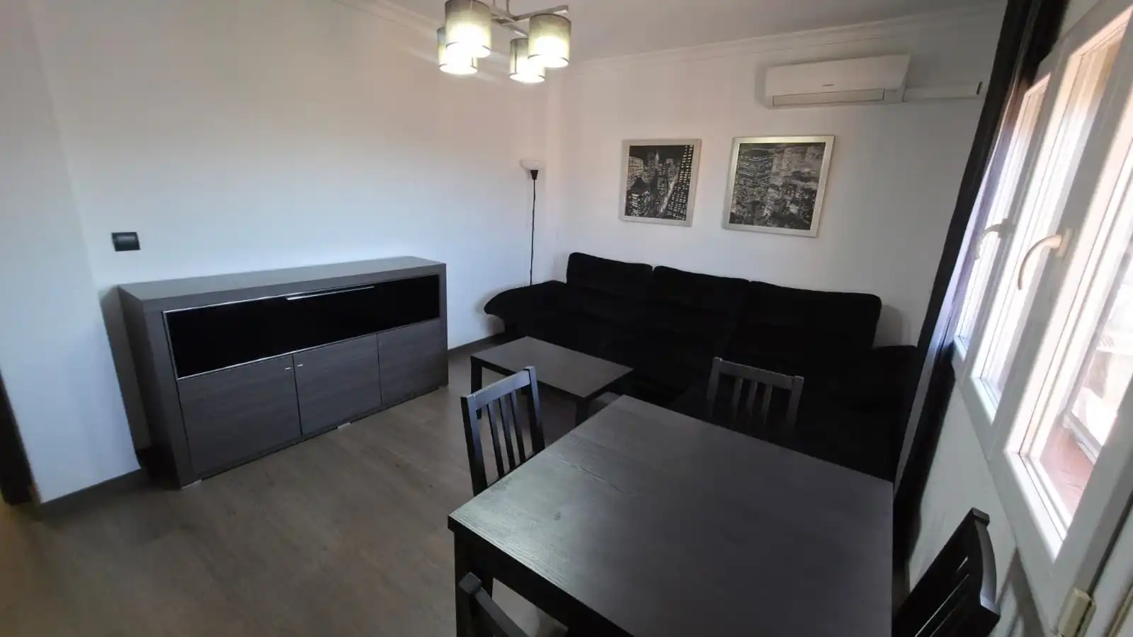 Flat for rent in de La Banqueta, Santa Bárbara - Ciudad Deportiva