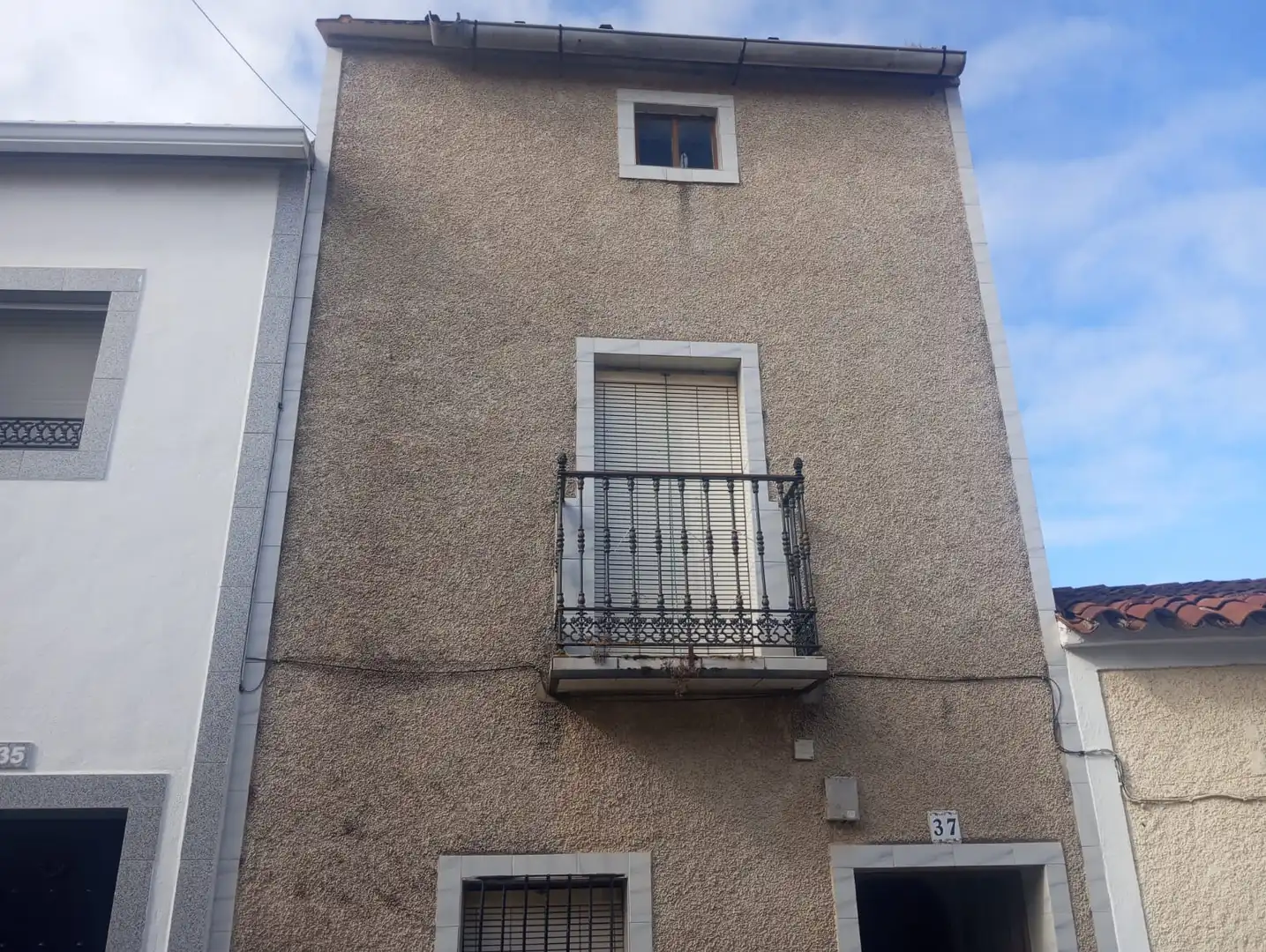 Chalet en venta en CL JUAN RODRIGUEZ CEA