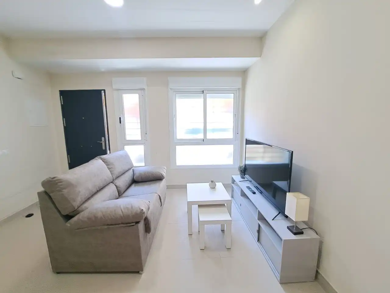 Living room of Study for rent in Málaga  with Air Conditioner, Heating and Furnished