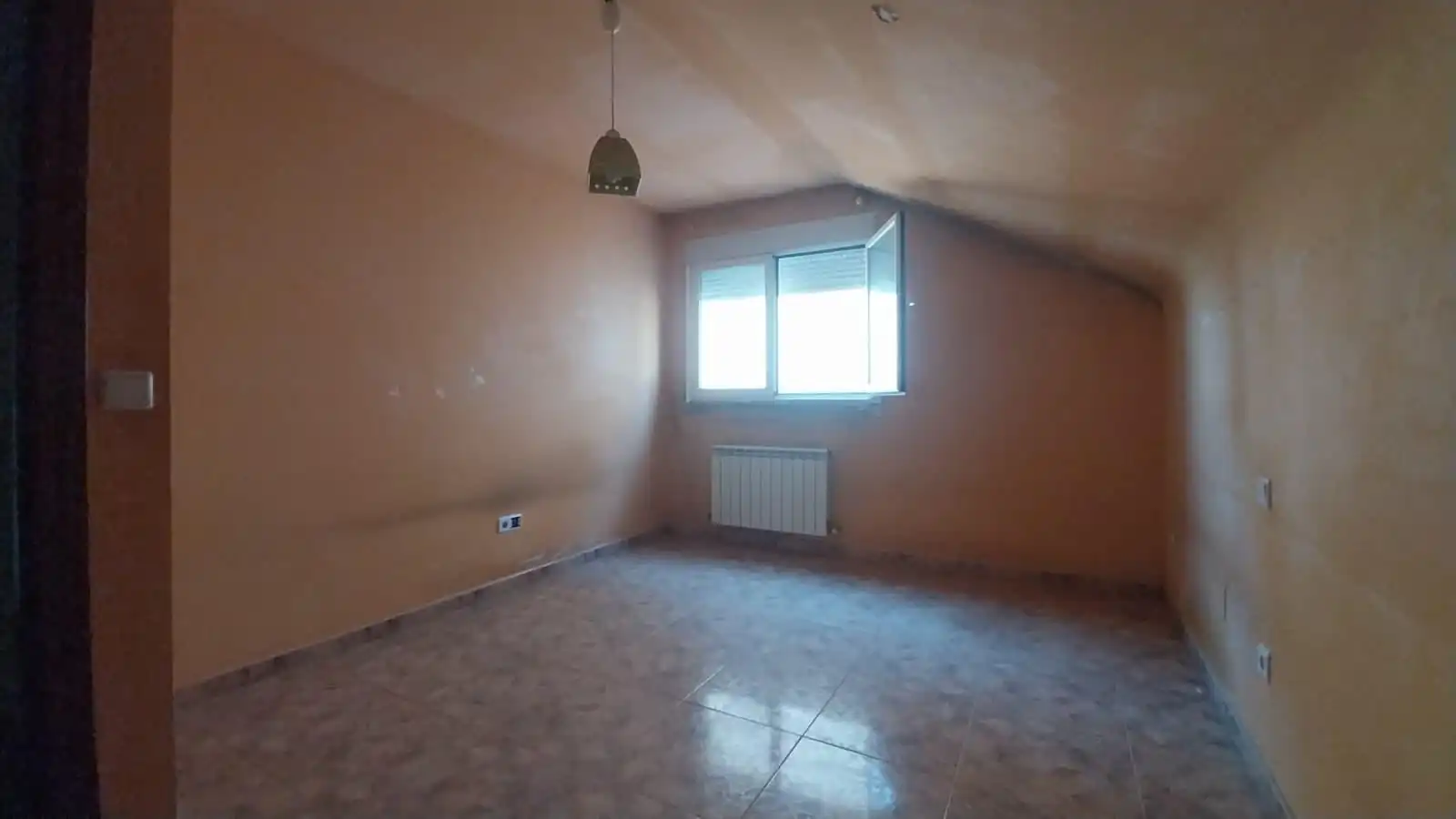 Casa adosada en venda en Tudela de Duero amb Calefacció i Terrassa