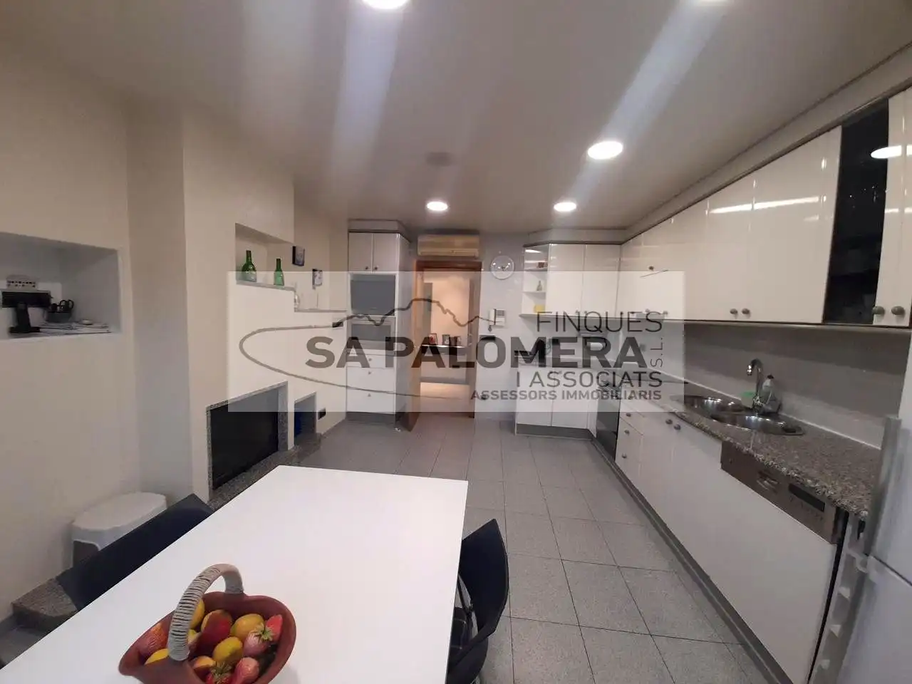 Cocina de Casa o chalet en venta en Blanes con Aire acondicionado, Jardín privado y Terraza