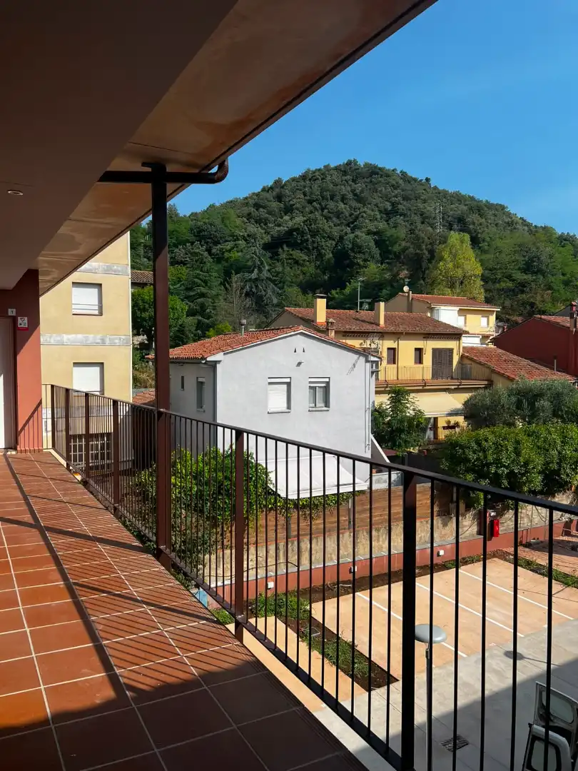 Terrasse von Wohnung zur Miete in Olot mit Klimaanlage, Heizung und Ofen