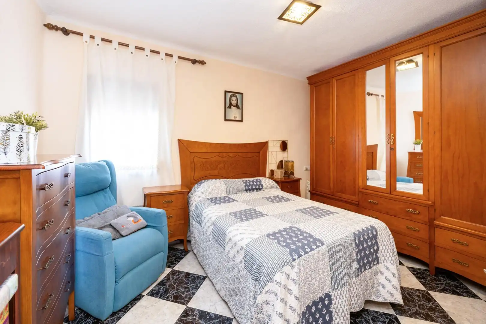 Habitación de Piso en venta en Granada