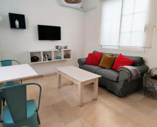 Living room of Flat to rent in  Sevilla Capital  with Air Conditioner