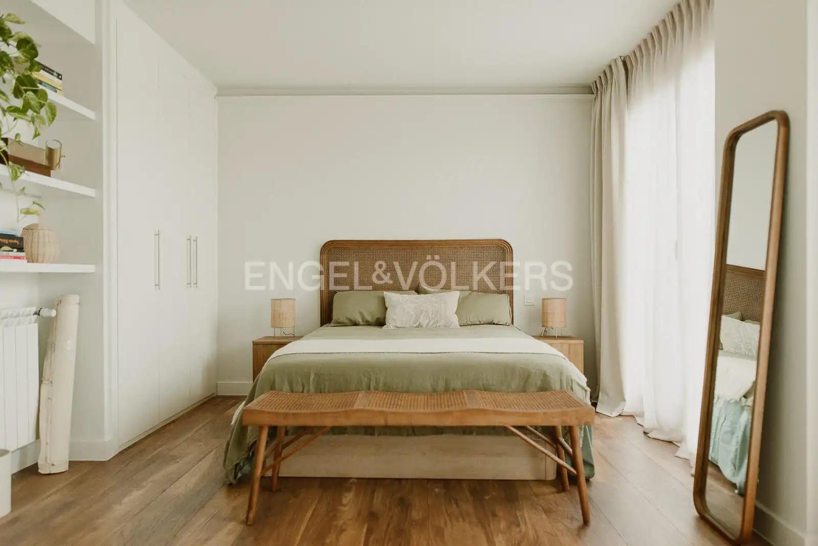 Bedroom of Flat for rent in La Moraleja  with Air Conditioner, Heating and Private garden