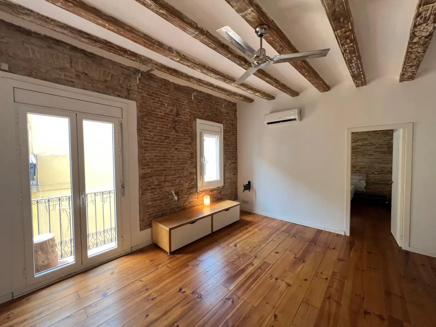 Wohnung mit Terrasse zum Verkauf in Carrer del Lleó, imagen 2