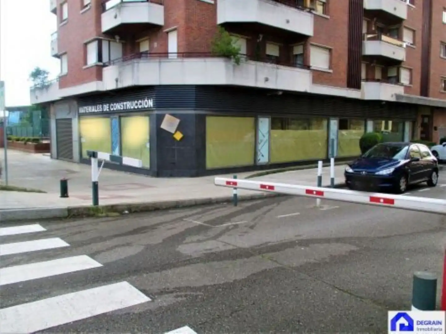 Local de lloguer en Oviedo 