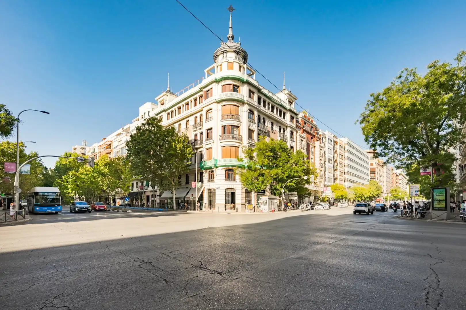 Vista exterior de Pis de lloguer en Madrid amb Aire condicionat, Calefacció i Forn
