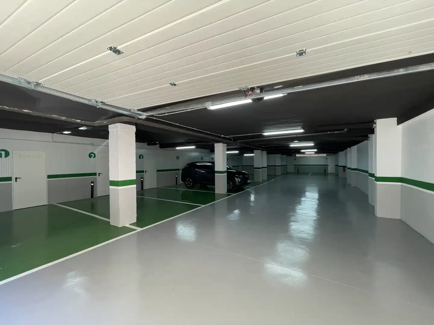 Parkplatz von Garage zum Verkauf in Salamanca mit Alarm