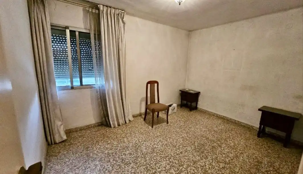 Flat for sale in Del Azahin, Parque Alcosa