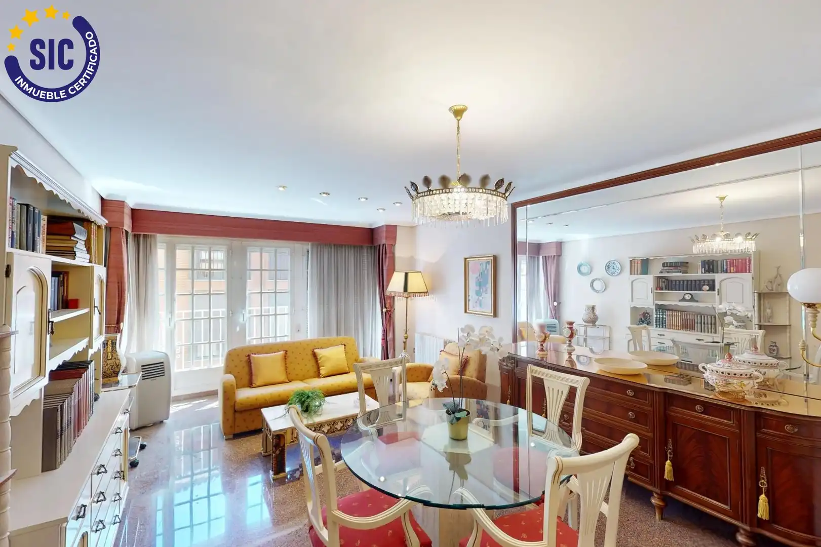 Sala de estar de Piso en venta en Castellón de la Plana / Castelló de la Plana con Calefacción, Trastero y Amueblado