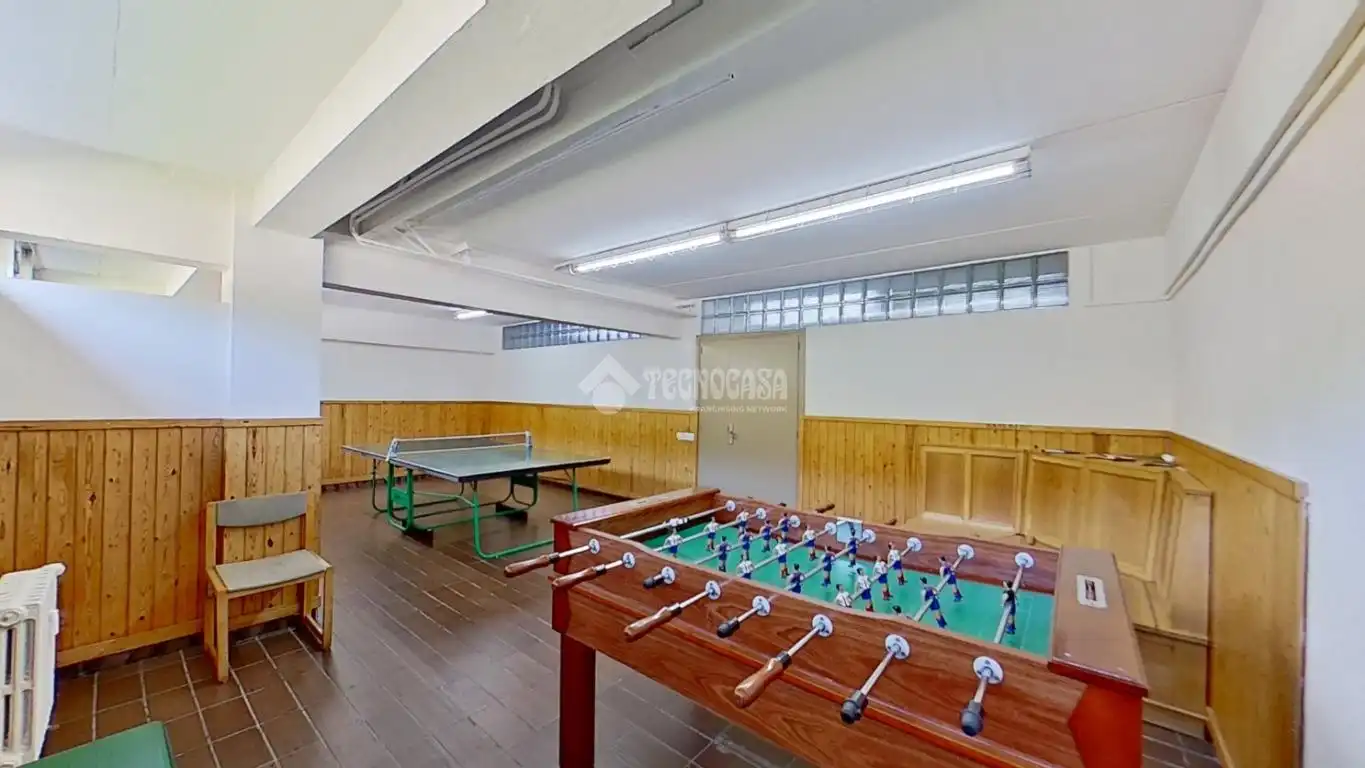 Flat for sale in Alp  with Heating