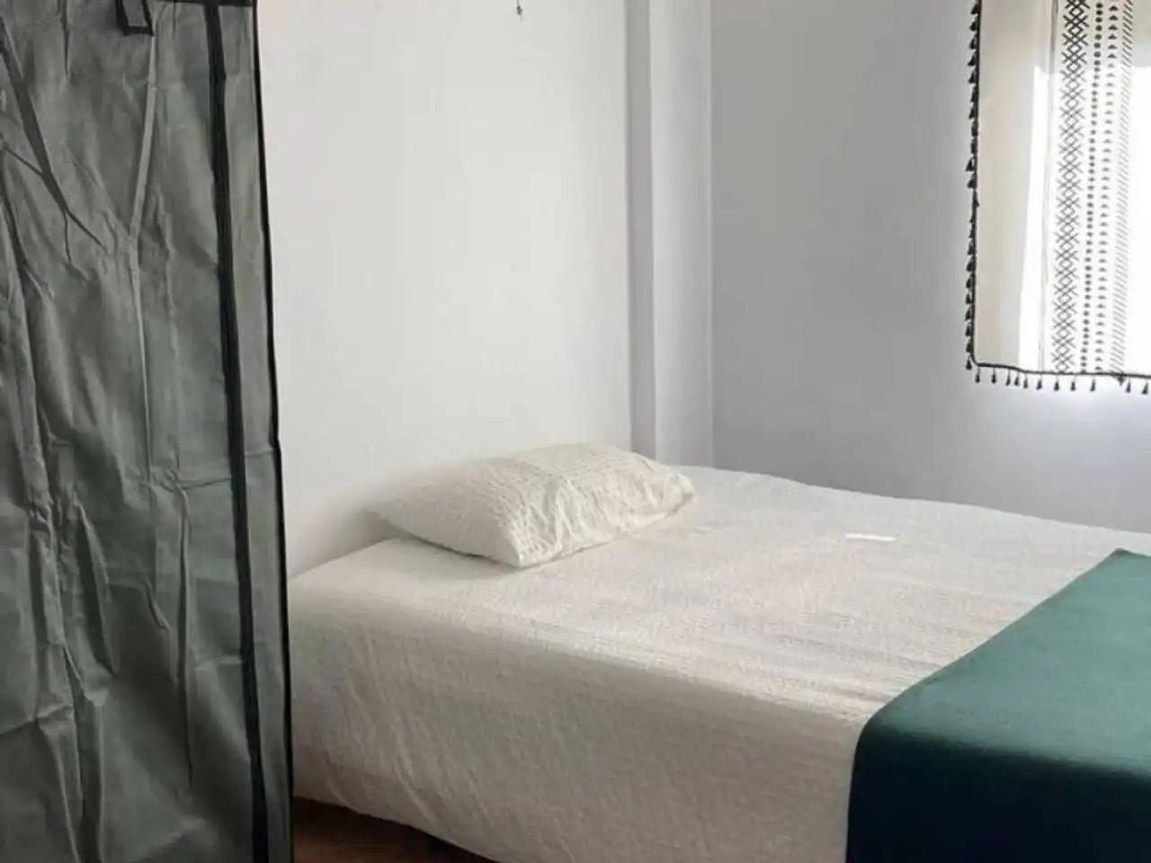 Bedroom of Flat for sale in Plasencia  with Air Conditioner