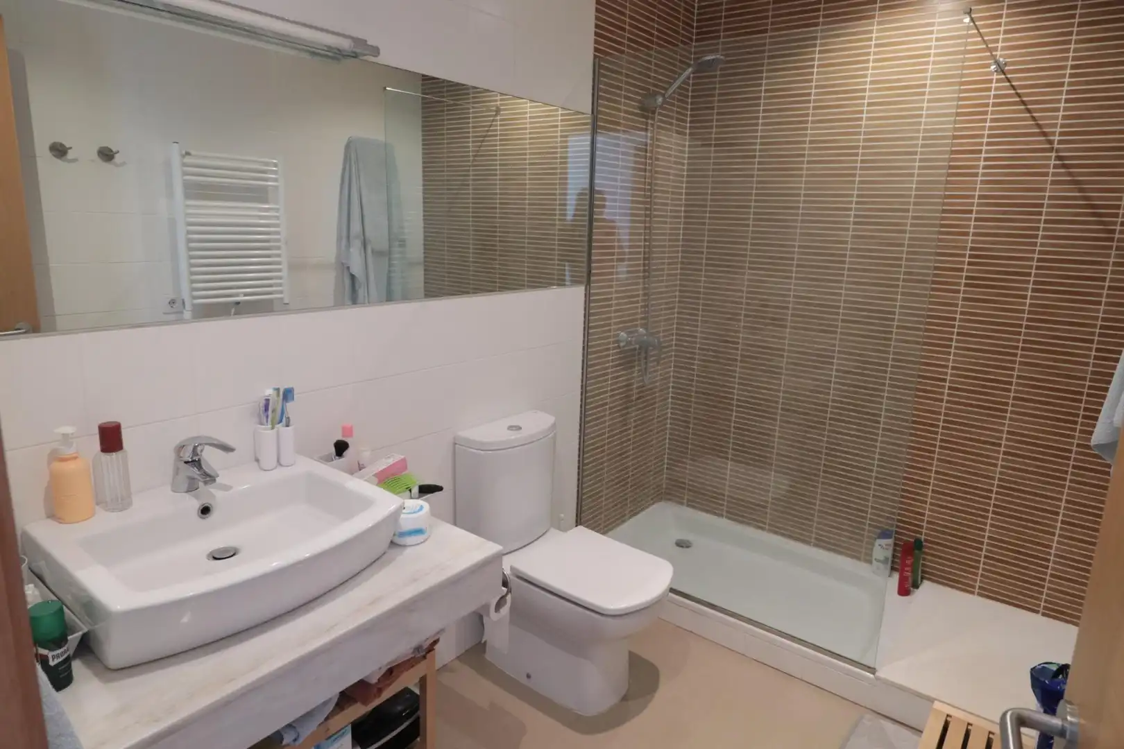 Baño de Piso de alquiler en Felanitx con Aire acondicionado, Calefacción y Jardín privado