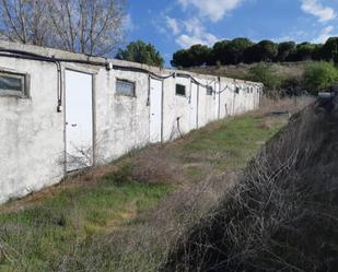 Vista exterior de Nau industrial en venda en Torrescárcela