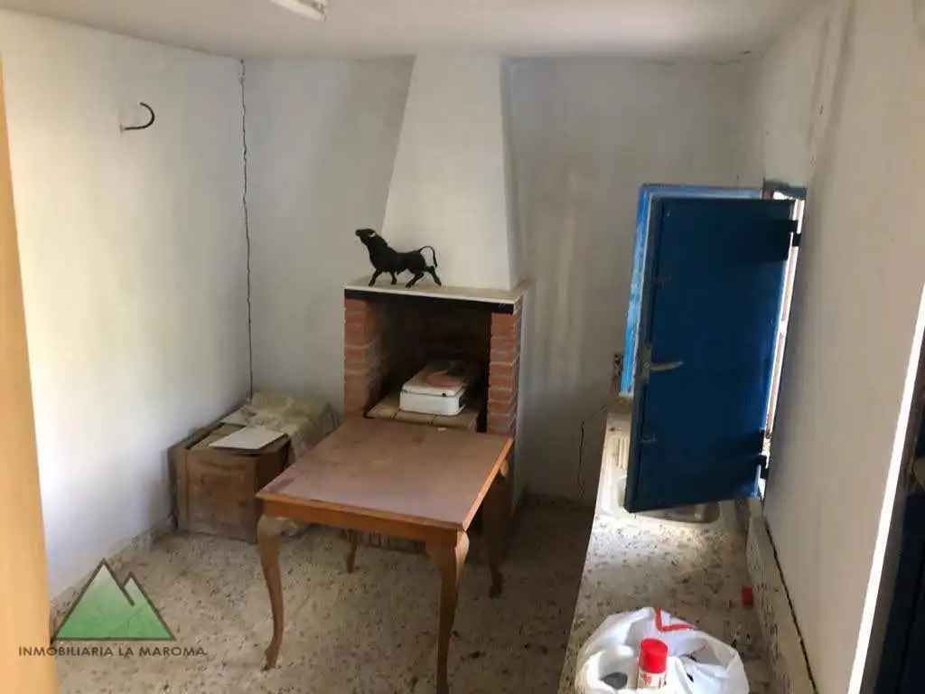 Casa o xalet en venda en Alcaucín