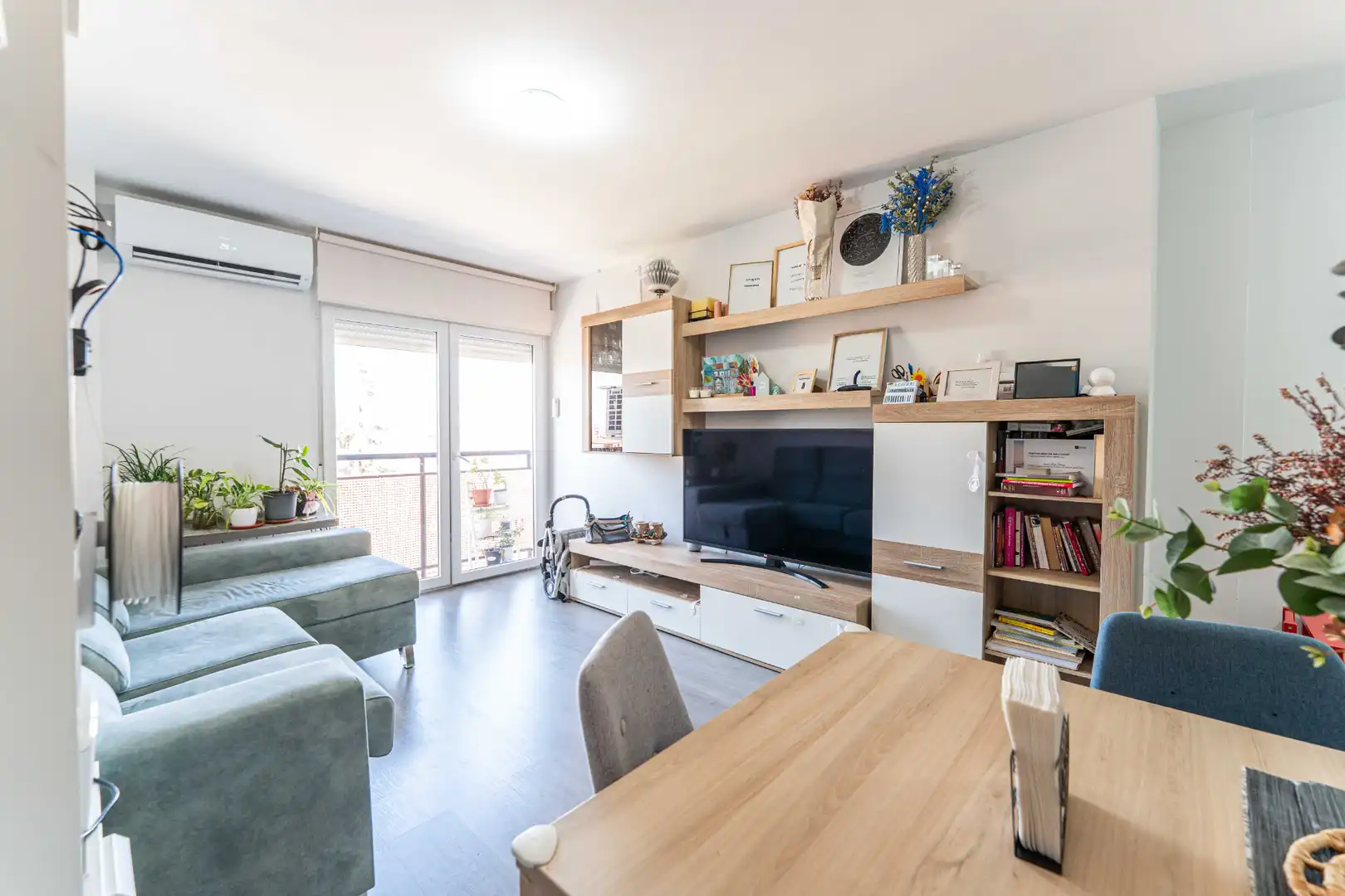 Sala d'estar de Pis en venda en Alcorcón amb Aire condicionat, Traster i Balcó
