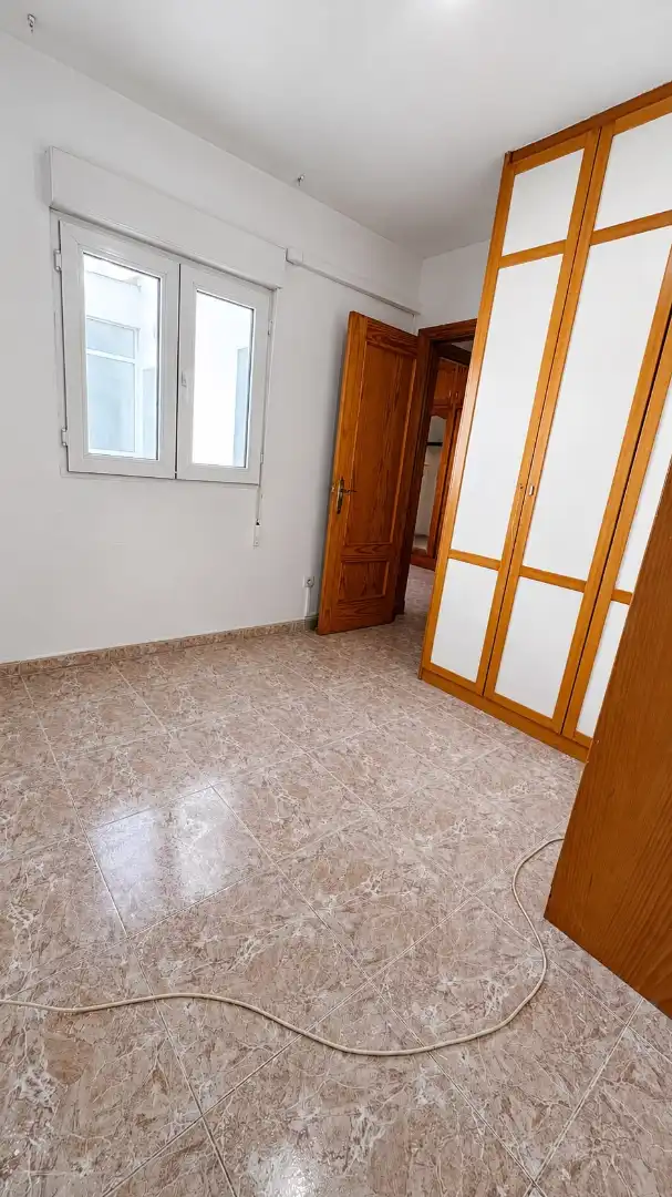Habitación de Ático en venta en Almería con Aire acondicionado, Terraza y Trastero