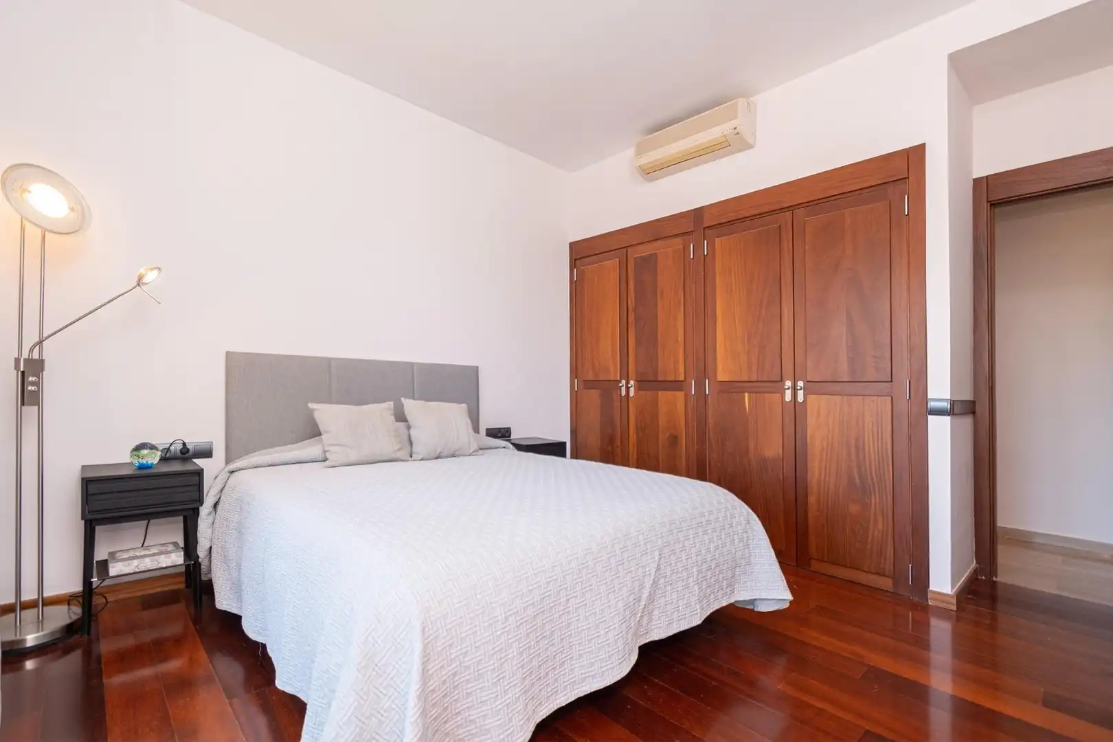 Habitación de Casa o chalet en venta en Marratxí con Aire acondicionado, Calefacción y Jardín privado