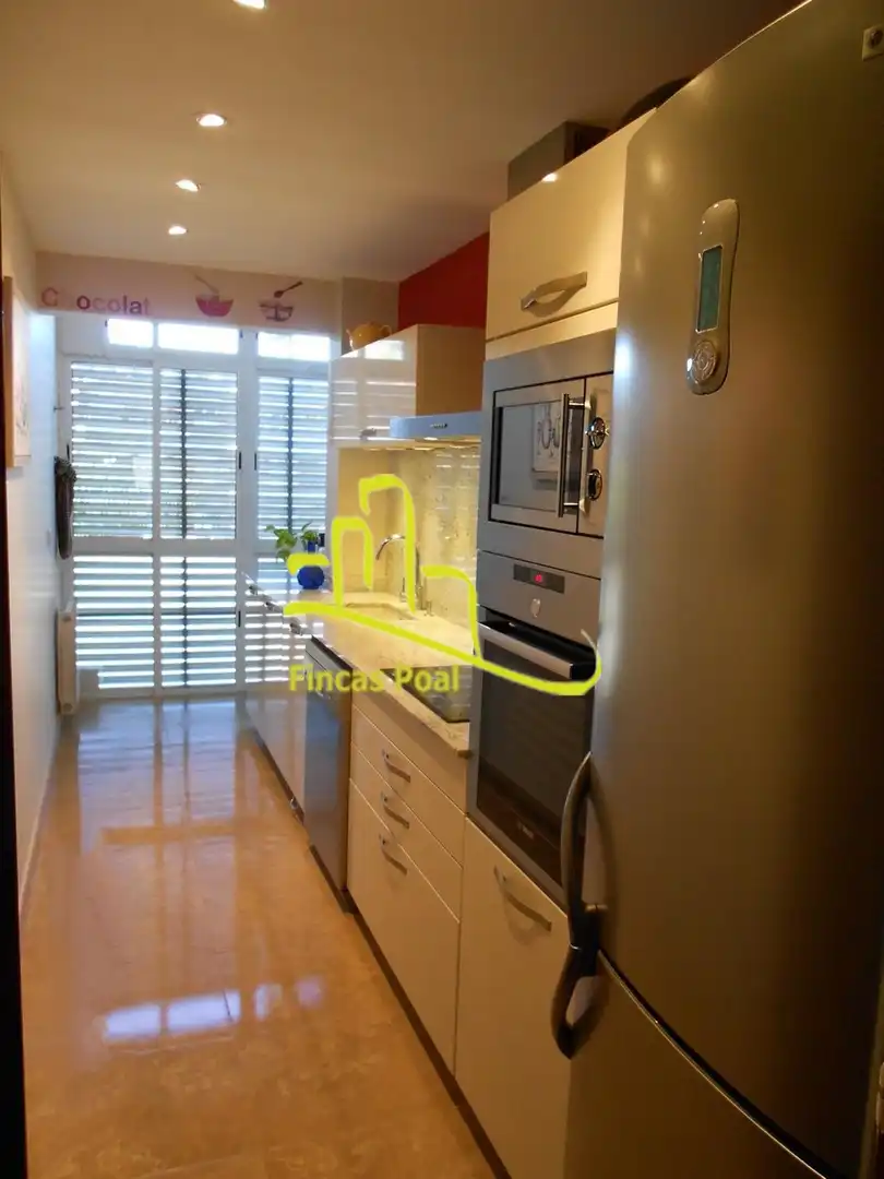 Cuina de Pis en venda en Castelldefels amb Aire condicionat, Calefacció i Traster