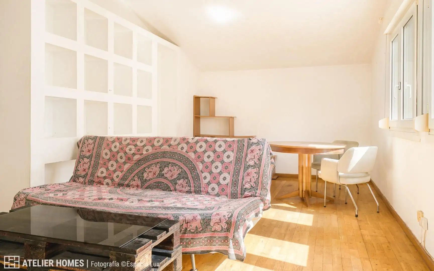 Sala de estar de Ático en venta en Zaragoza con Calefacción, Parquet y Terraza