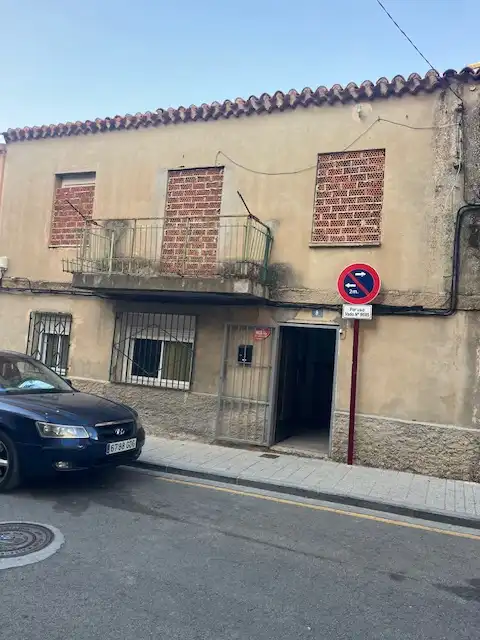 Pis en venda a Calle de la Hermana Maria 8