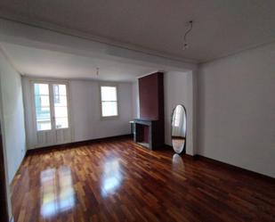 Living room of Flat for sale in Bilbao   with Heating and Balcony