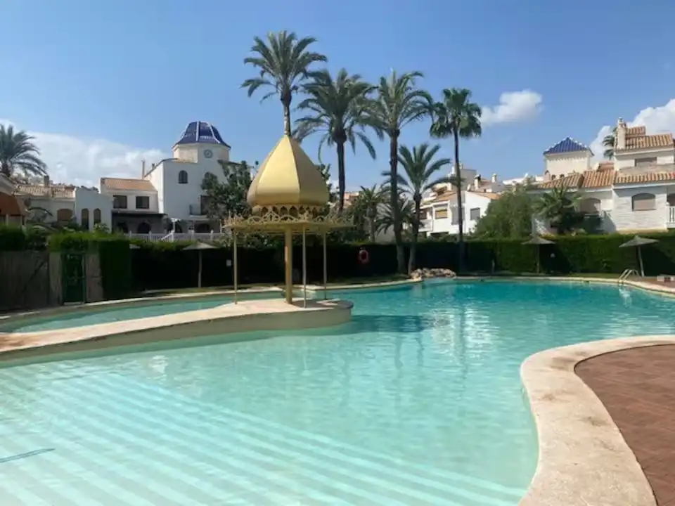 Villa con piscina in affitto a Gran Alacant, imagen 6