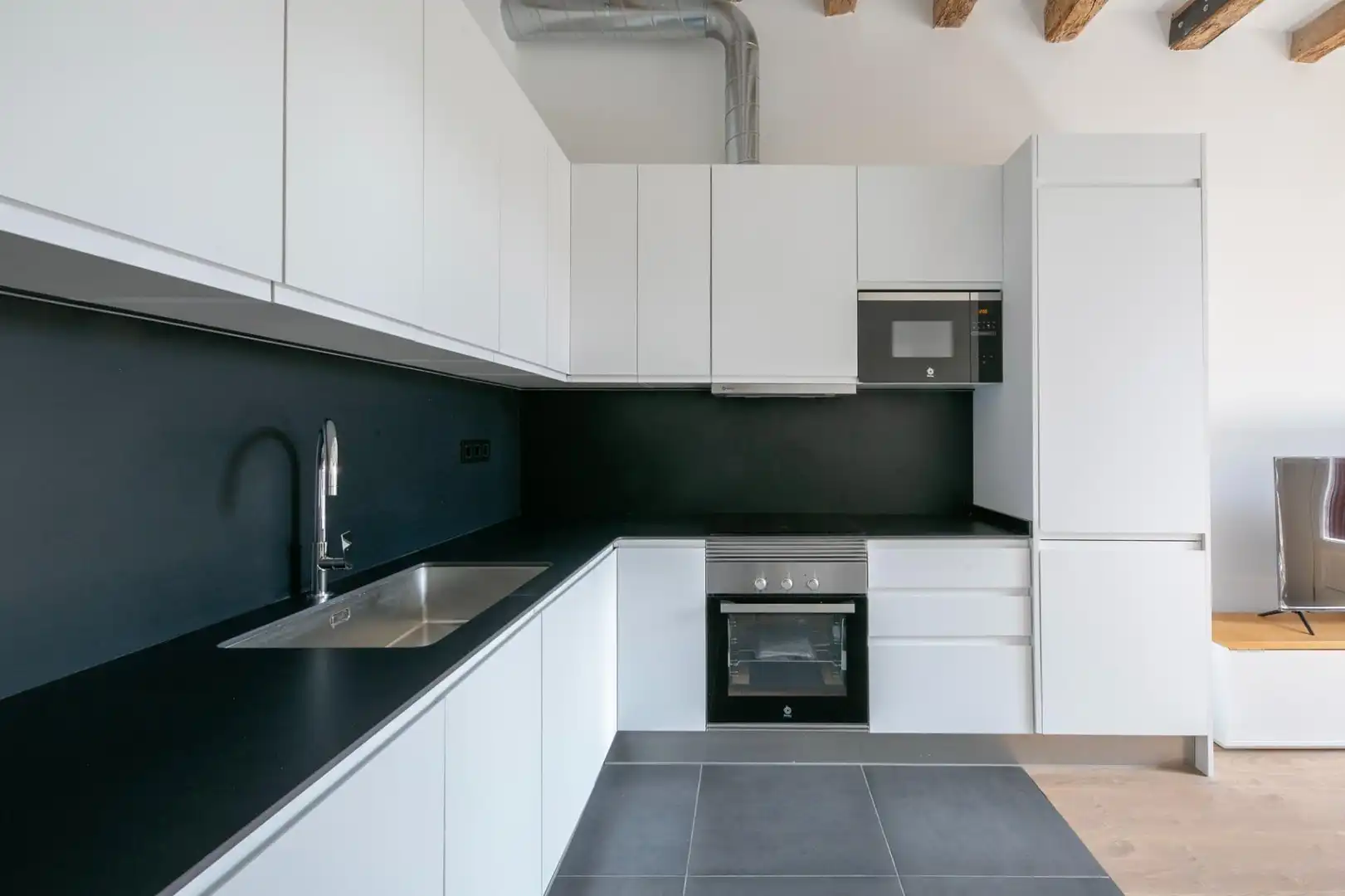Küche von Wohnung zur Miete in Barcelona mit Klimaanlage, Heizung und Parkett