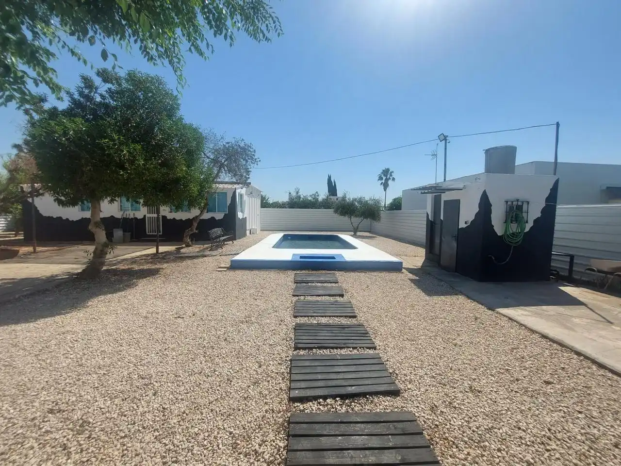 Piscina de Casa o chalet en venta en Los Palacios y Villafranca con Aire acondicionado, Jardín privado y Terraza