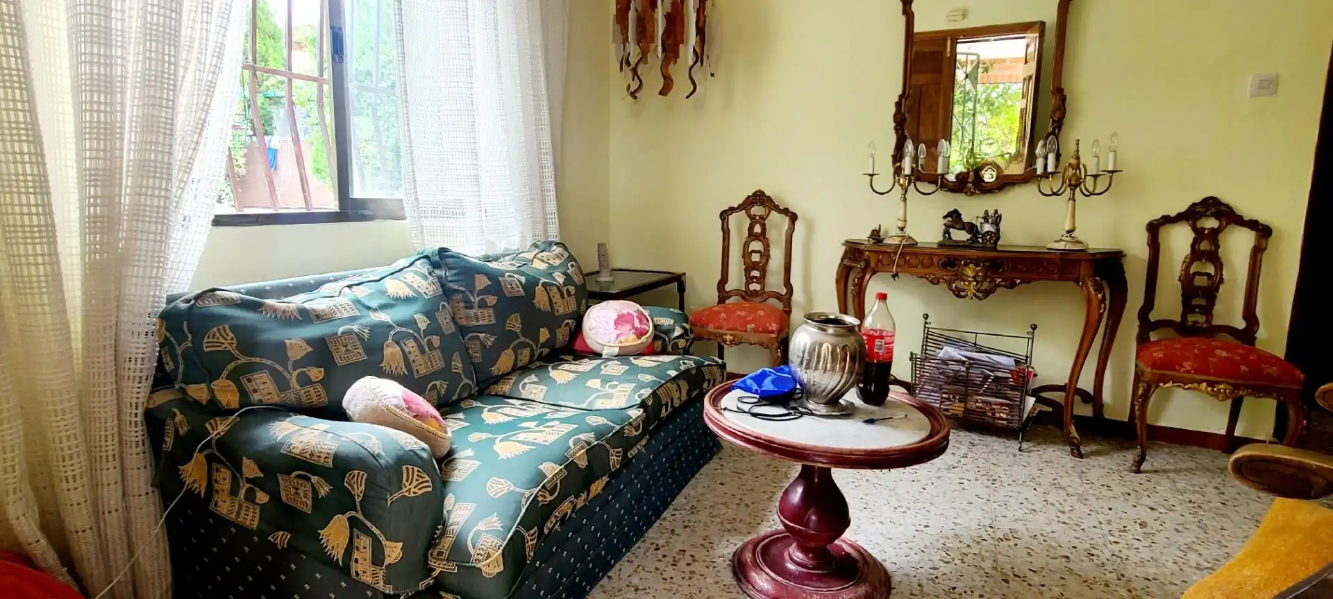 Sala d'estar de Casa o xalet en venda en Villaviciosa de Odón