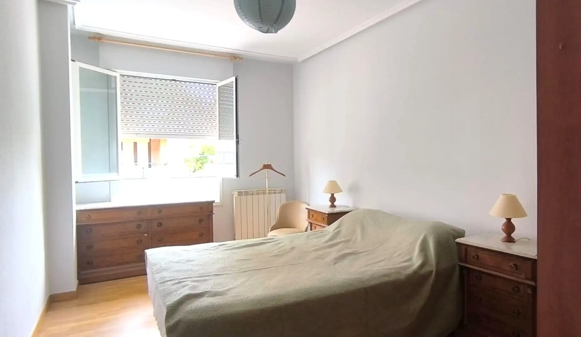 Schlafzimmer von Wohnungen zum Verkauf in Alberite mit Heizung, Terrasse und Abstellraum