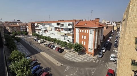 Foto 2 de Piso en venta en Pz Andrés Moro, San Pablo y Santa Marina, Palencia Capital