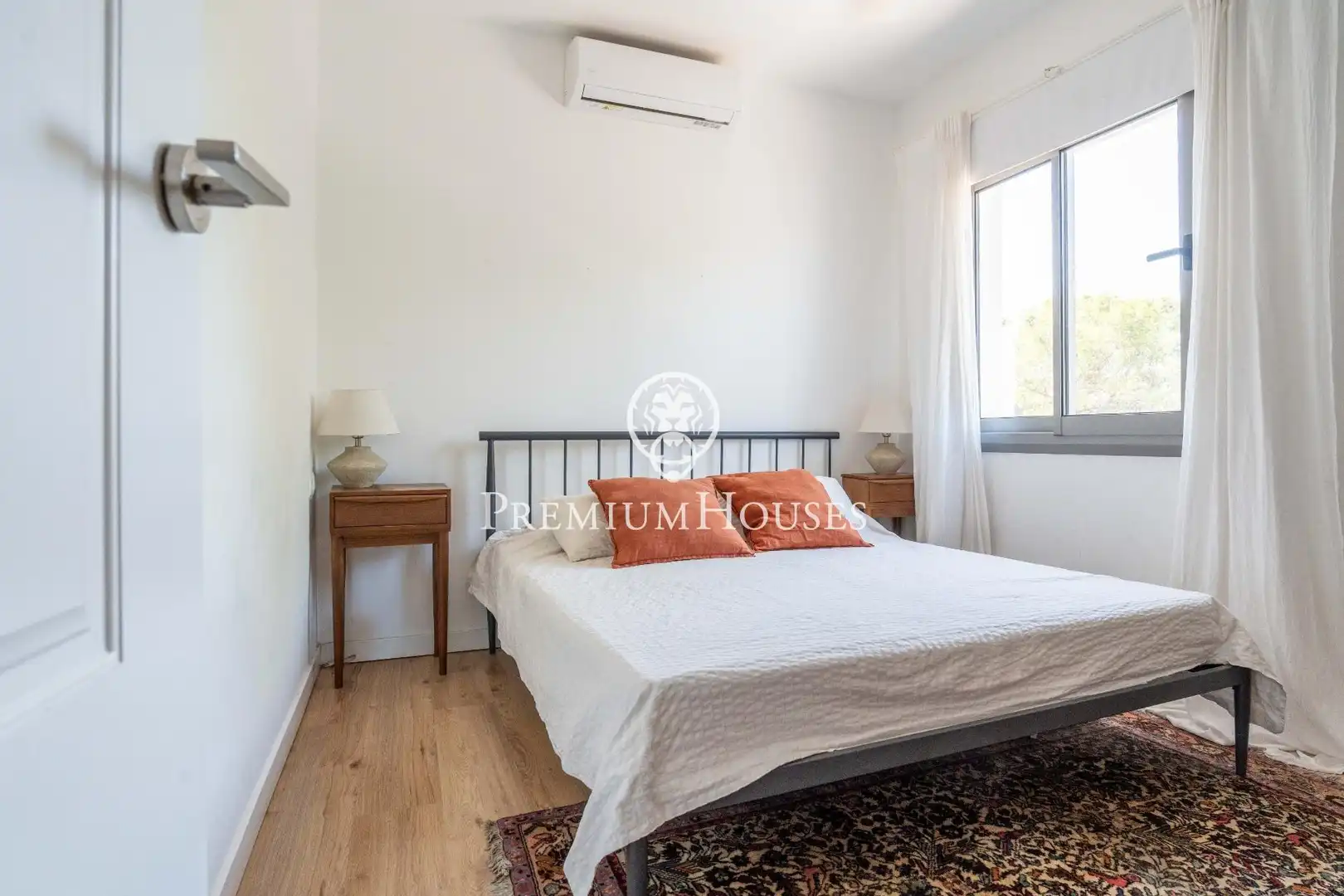 Dormitori de Casa o xalet en venda en Sant Pere de Ribes amb Aire condicionat, Calefacció i Jardí privat
