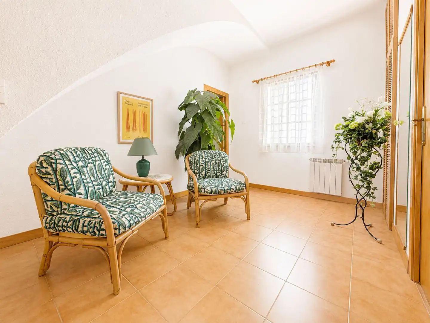 Sala d'estar de Casa adosada en venda en Mataró amb Aire condicionat, Calefacció i Parquet