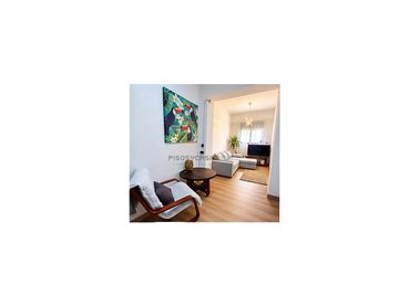 House for sale in Calle Magraners 28