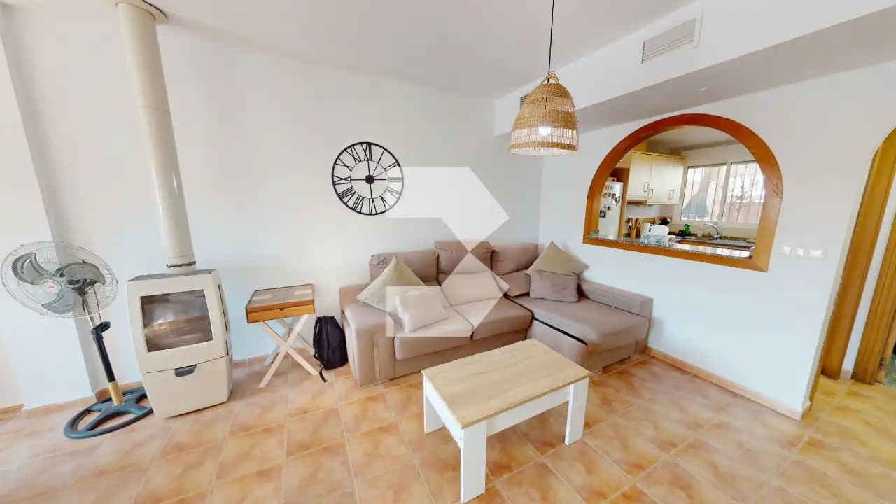 Wohnzimmer von Einfamilien-Reihenhaus zum Verkauf in Mutxamel mit Klimaanlage, Heizung und Terrasse