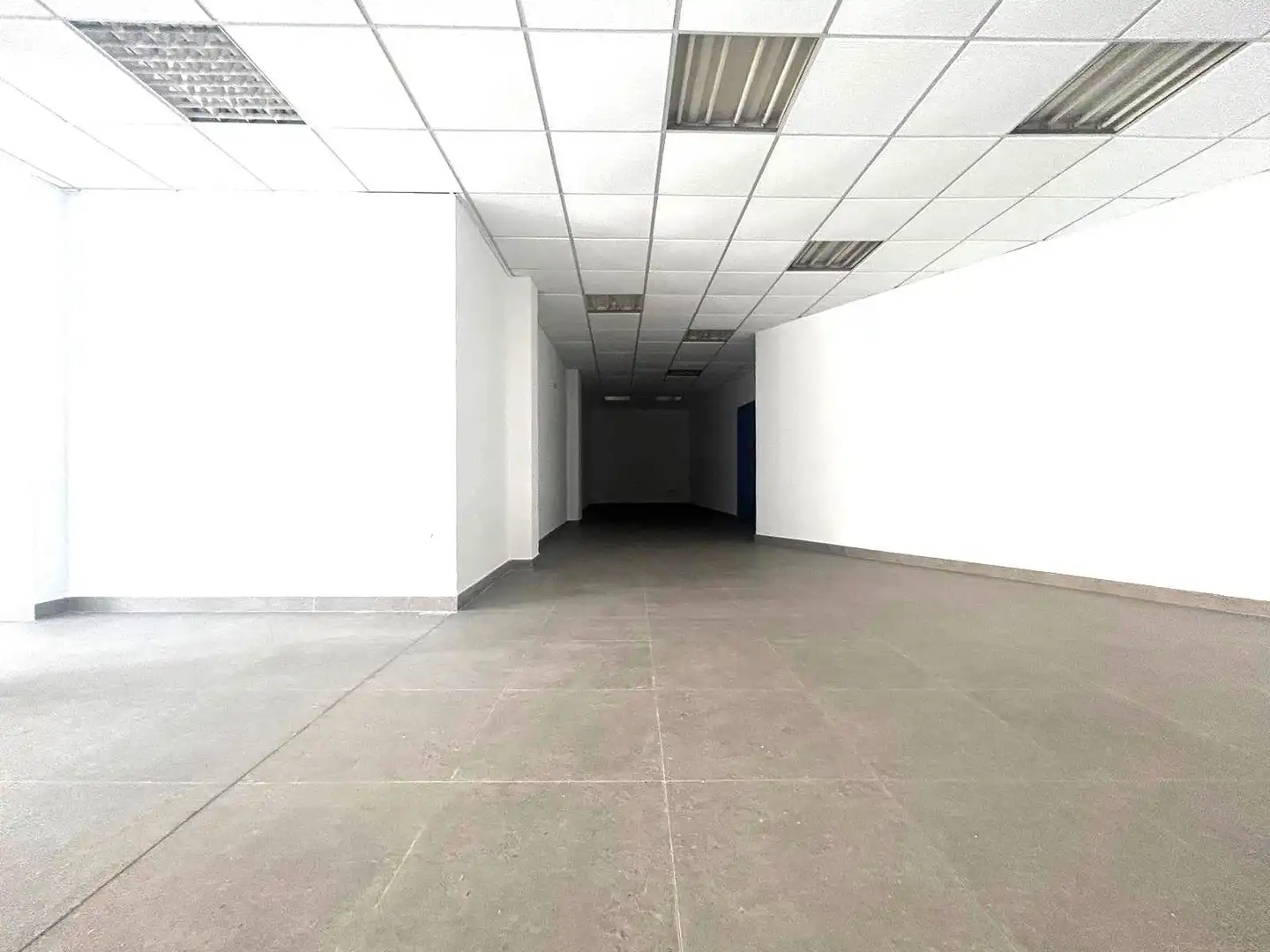 Local comercial en venda a El Ejido Ciudad, imagen 4