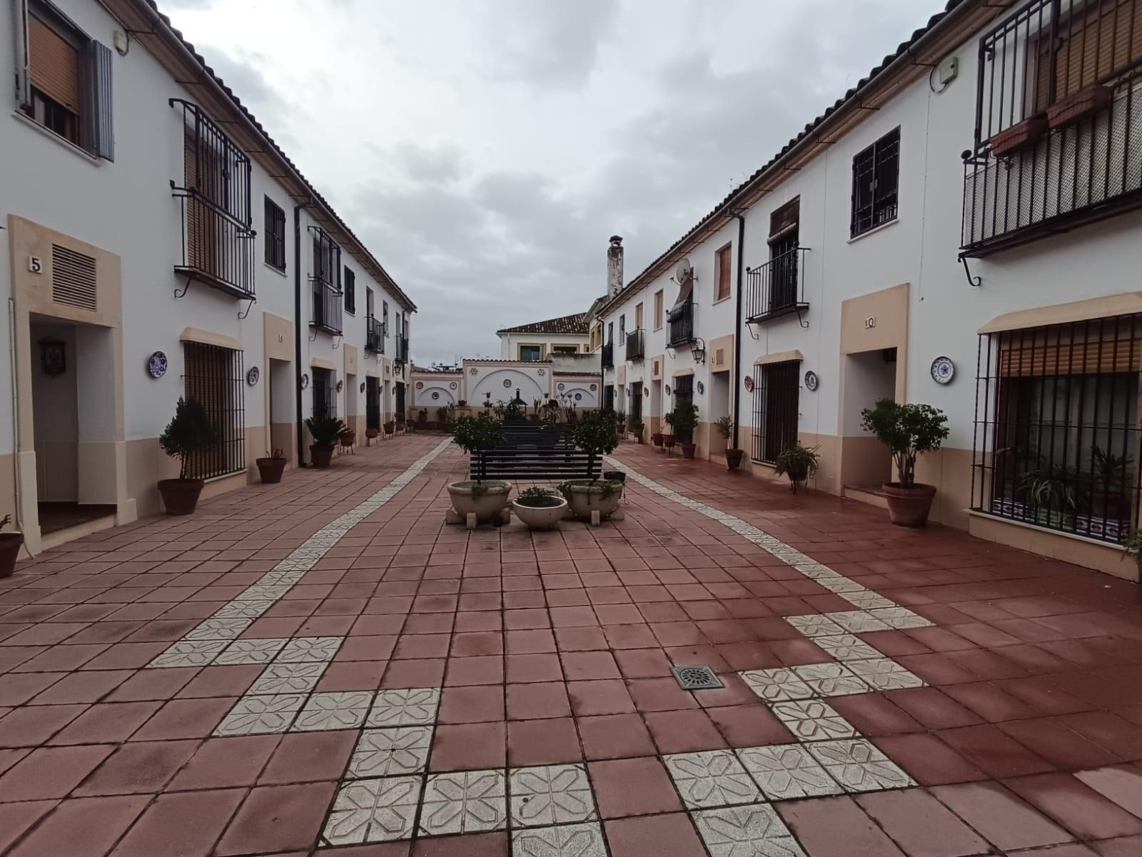 Vista exterior de Casa adosada de alquiler en  Córdoba Capital con Aire acondicionado