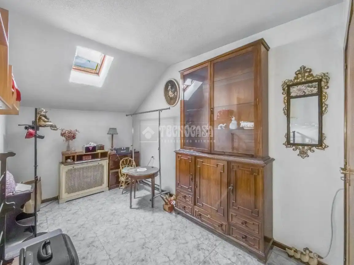 Habitación de Piso en venta en Madrid con Aire acondicionado y Calefacción