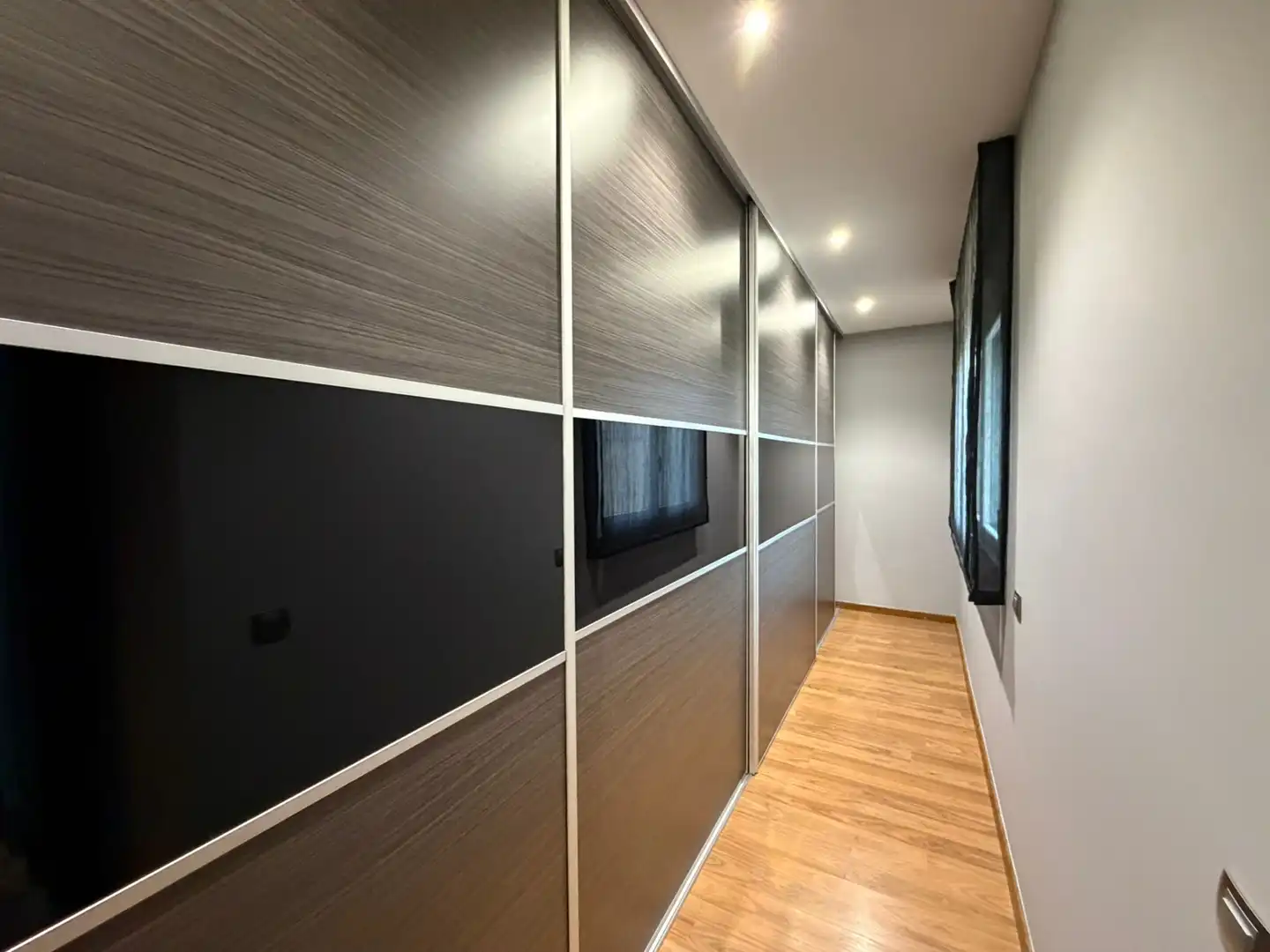 Houses for sale in Albesa  with Air Conditioner, Heating and Parquet flooring
