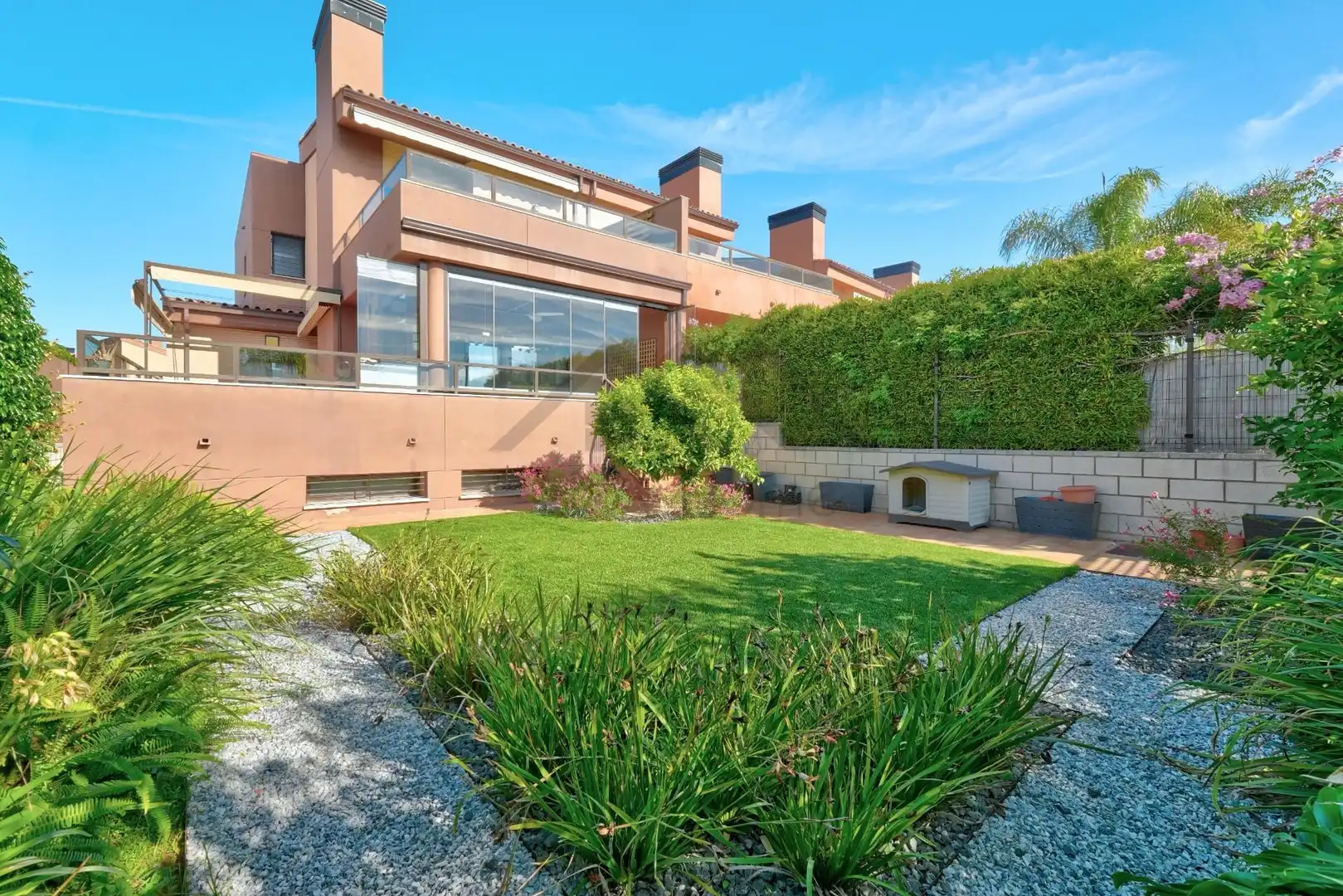 Exterior view of Detached homes for sale in Bétera  with Air Conditioner, Private garden and Parquet flooring
