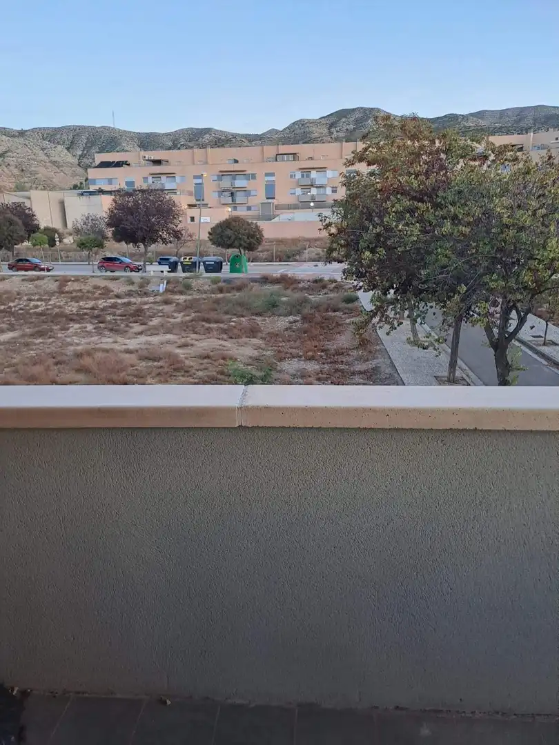 Terraza de Piso en venta en Cadrete con Jardín privado, Terraza y Trastero