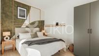 Dormitori de Apartament de lloguer en  Barcelona Capital amb Aire condicionat, Calefacció i Moblat