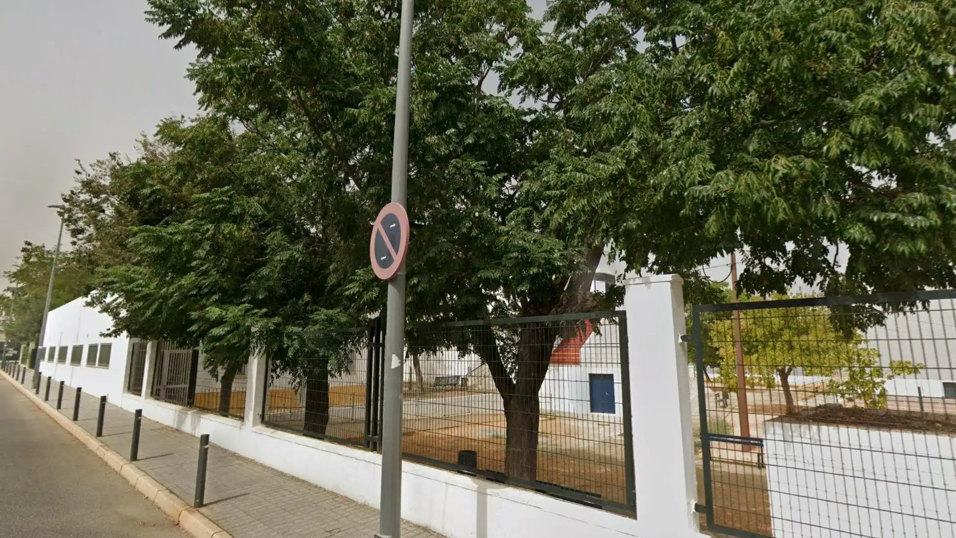 Casa aparellada en venda a Nuestro Padre Jesús Cautivo, imagen 3
