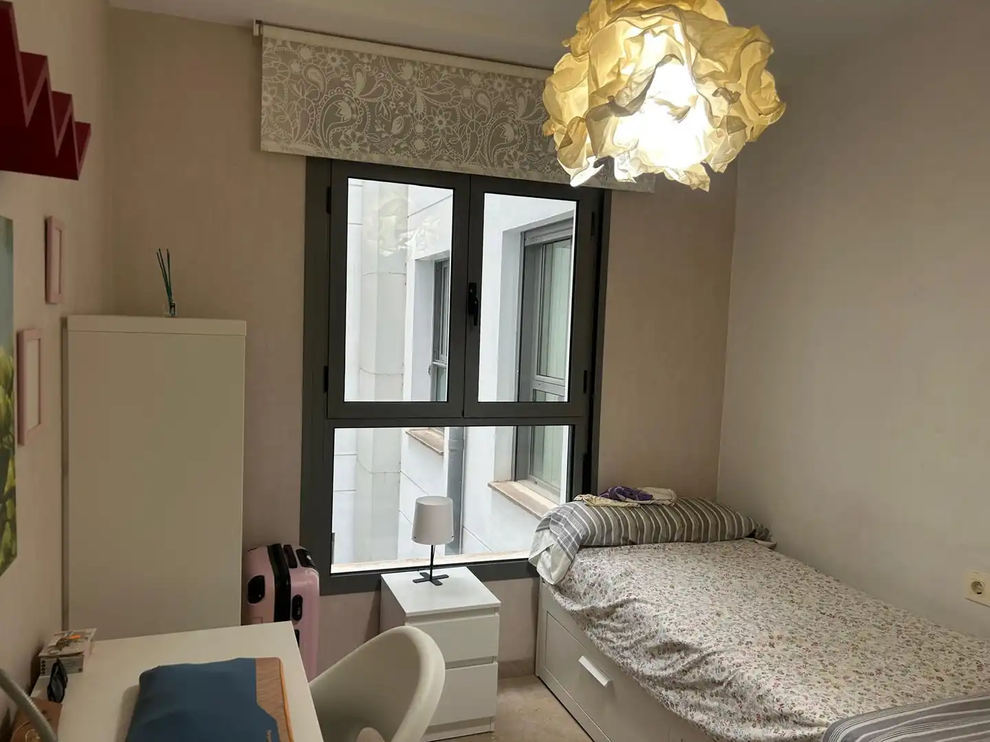 Habitación de Piso de alquiler en Valencia con Aire acondicionado, Amueblado y Horno