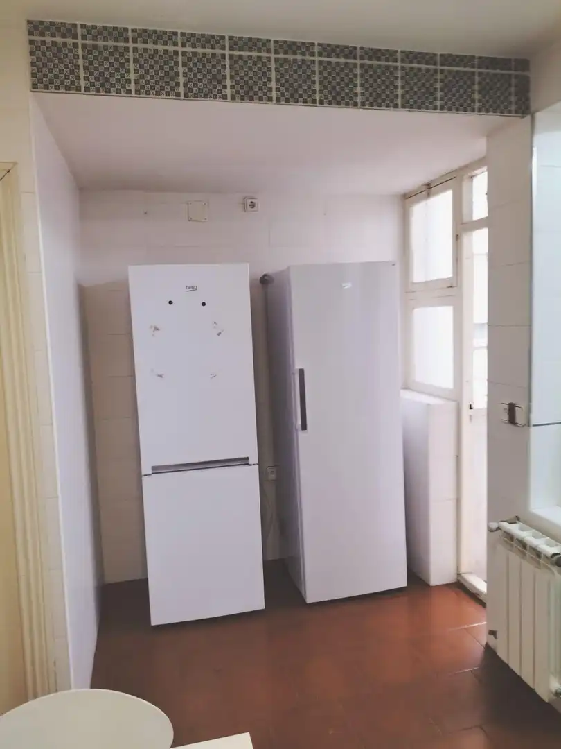 Kitchen of Flat for rent in Salamanca  with Heating, Furnished and Balcony