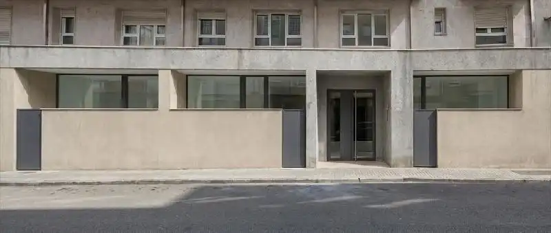 Local comercial en venta en Rúa Víctor Velasco