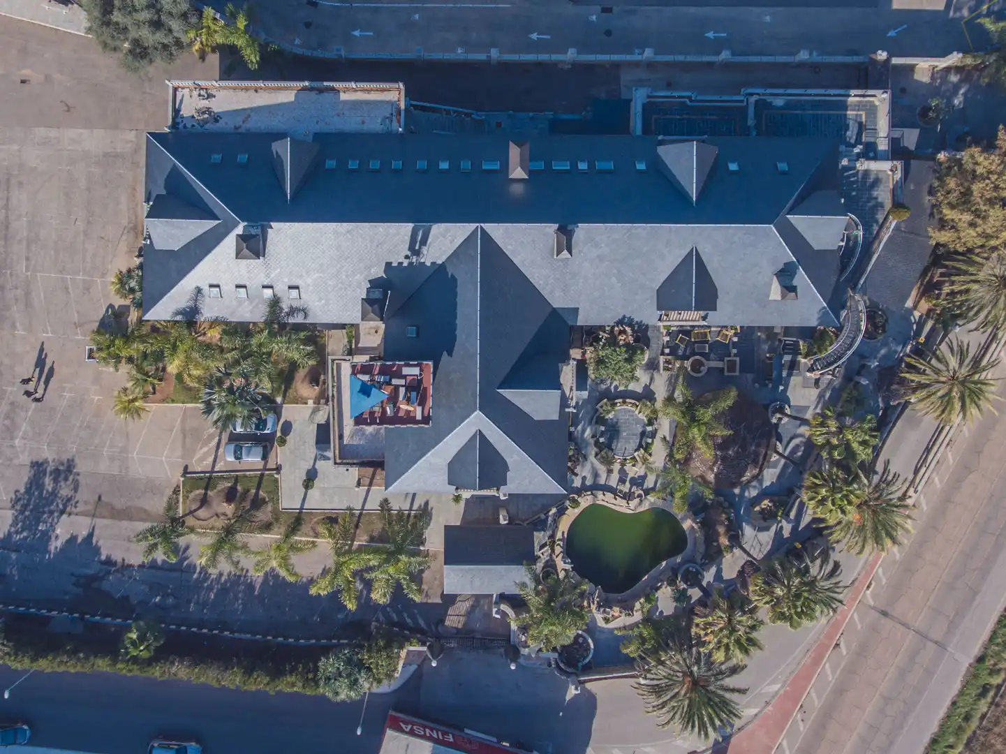 Vista exterior de Edificio en venta en Sollana con Piscina comunitaria